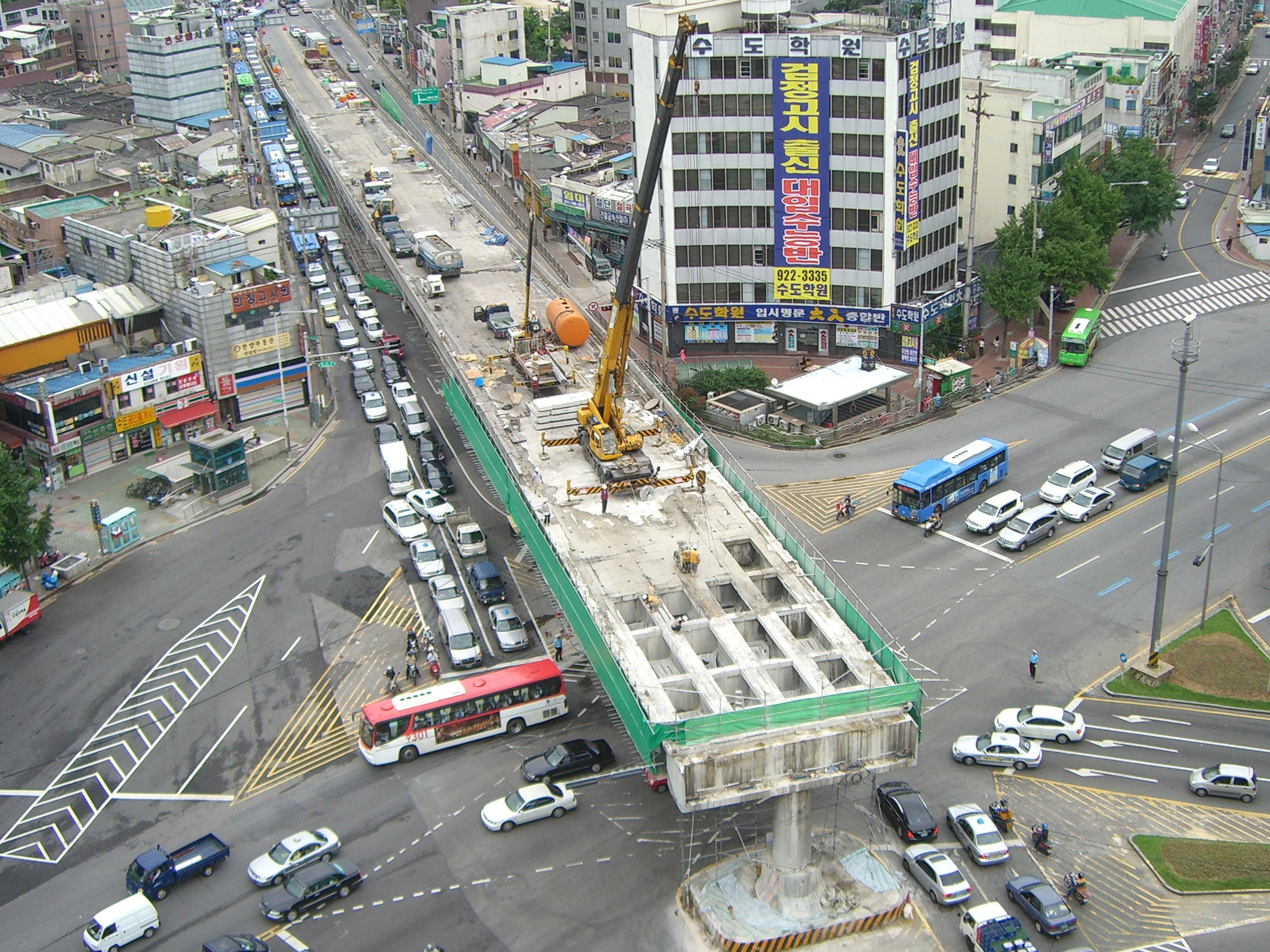 2007.08 신설고가도로 철거공사.jpg